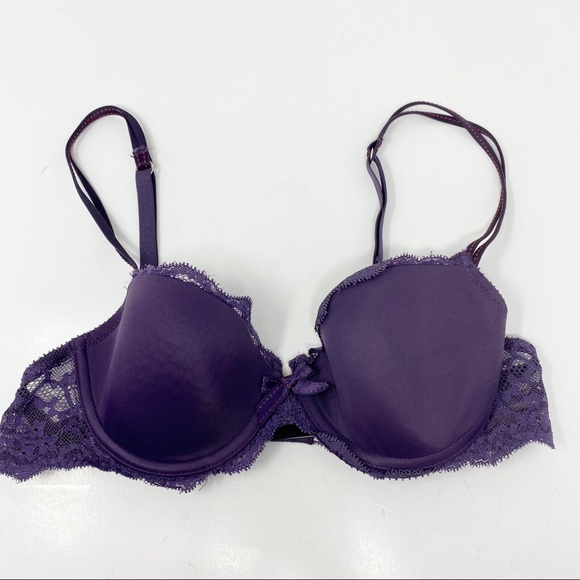 Chantelle Intimates & Sleepwear Chantelle Purple Lace Bra 32c Poshmark